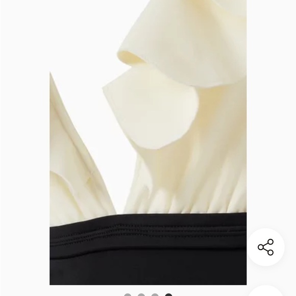 PUNTAMAR Eoni One-piece Swimsuit White and black ruffle NWT Columbia - Picture 4 of 8